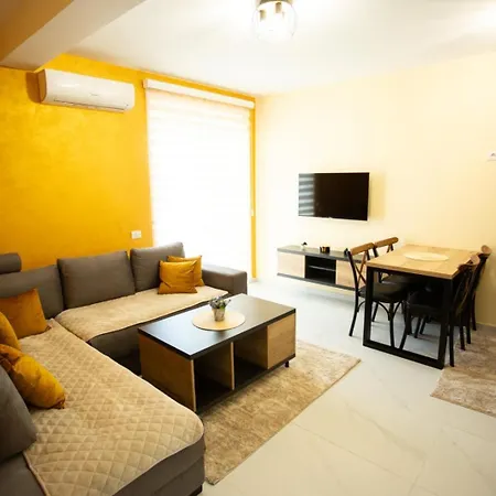 Family 3 * Vrnjačka Banja